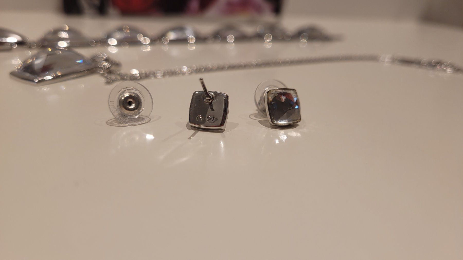 Swarovski Sonstiger Schmuck: Swarovski Nirvana Set – Gebraucht aus Schaan von  7