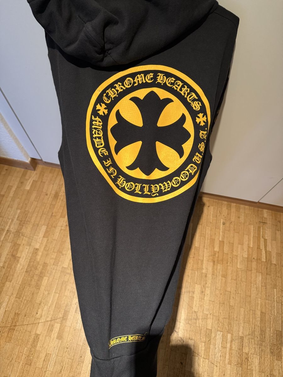 Chrome Hearts Maglioni & Felpe: Chrome Hearts Hoodie  – Usato da Genève venduto da SG_73 2