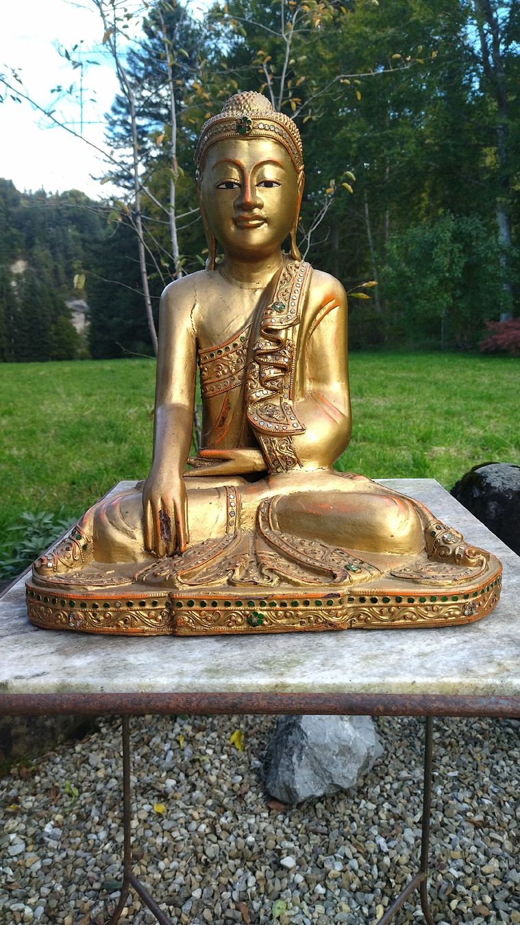 Figuren: Alter Buddah aus Holz – Gebraucht aus Zürich von Top-Deal-Schweiz
