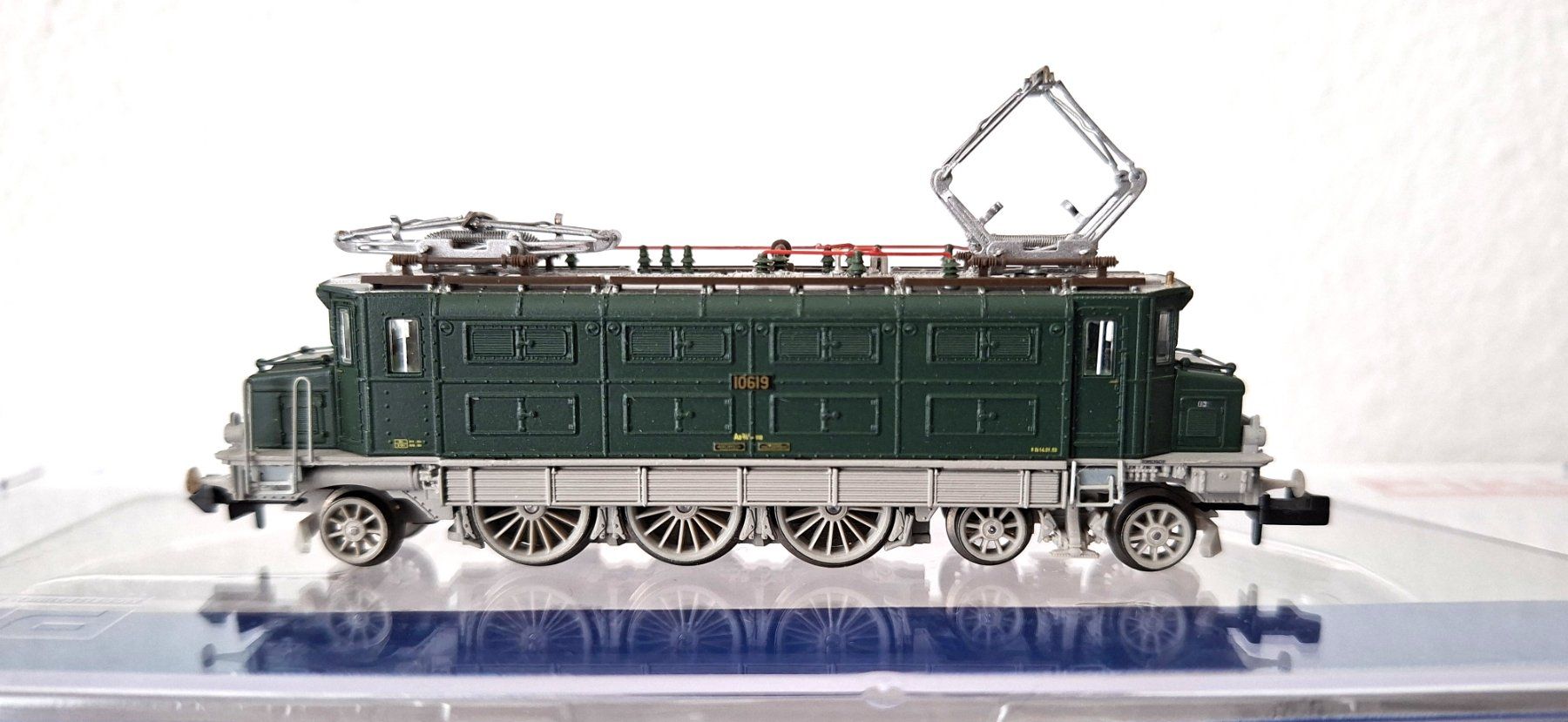 Piko Modellini di ferrovie: Piko Ae 3/6 I SBB 40323 – Usato da Biberist venduto da Ntrains