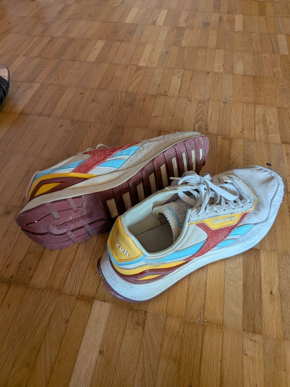 Reebok Scarpe da uomo: Baskets sneakers Schuhe Reebok, 42.5 – Usato da Zug venduto da larzback 1