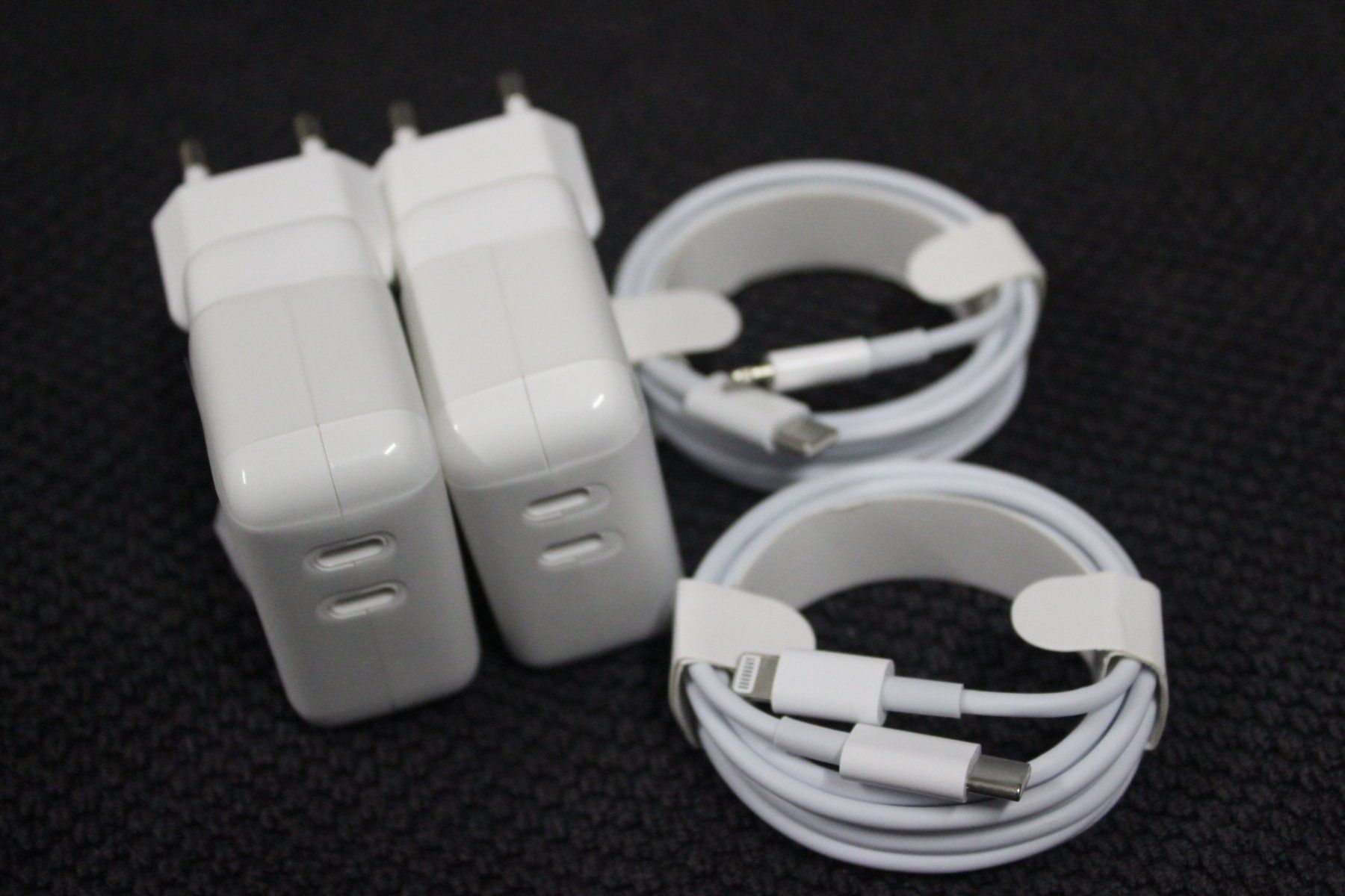 Caricabatterie: 2x Duo 35W iPhone 2x USB C Netzteil +1meter lightning kabel – Nuovo (secondo la descrizione) da Kirchdorf AG venduto da Apost008