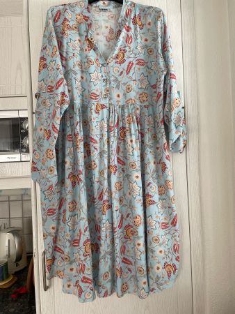 NEU** Kleid FADDA 40 Viscose 100%