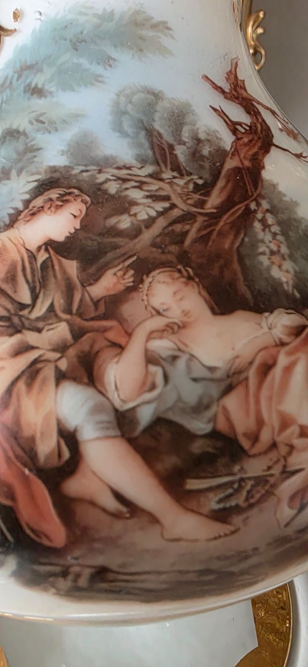 Vase & Récipients: Traumhafte Bauchvase auf Sockel – D'occasion à Kaufdorf par Nati-Nati 6