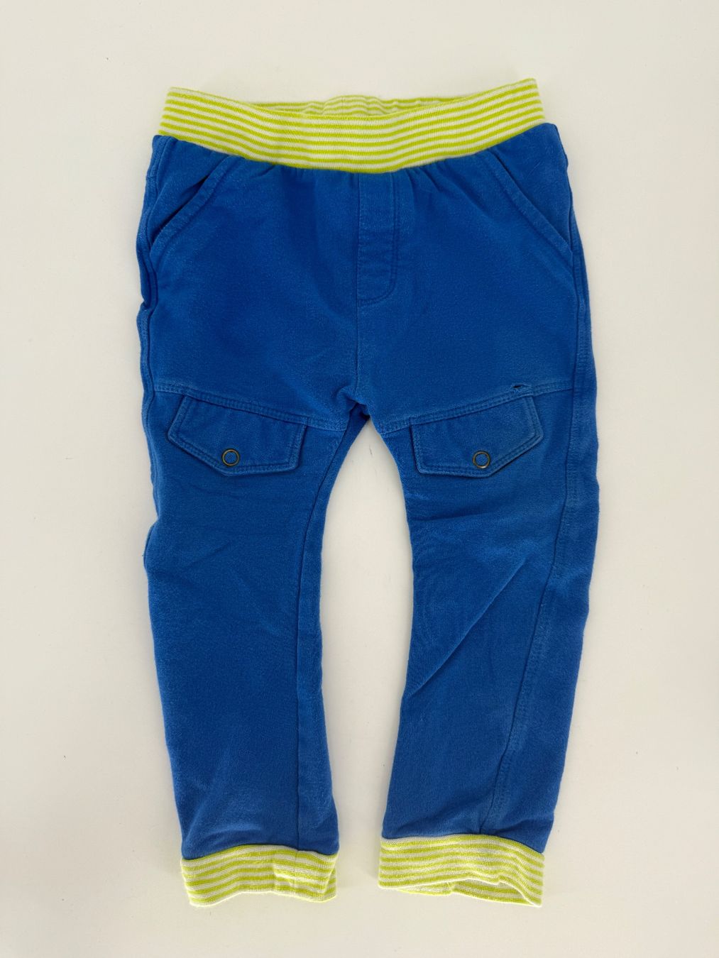 S.Oliver Pantaloni: Trainerhose Gr. 86 von s.Oliver – Difettoso da Auenstein venduto da moin.