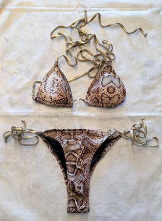 Snake Print Bikini von Reina Olga