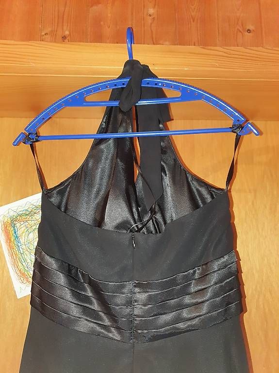 Kleider: Schwarzes kleid / rock polero – Gebraucht aus Häutligen von manu-abc 1