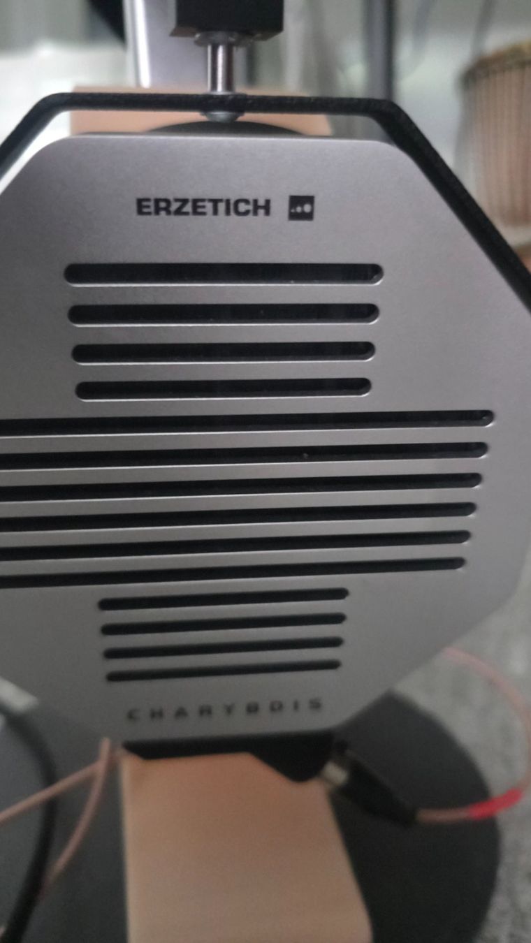 Cuffie: Kopfhörer Erzetich – Charybdis – Usato da Uznach venduto da Brandaoleao 2
