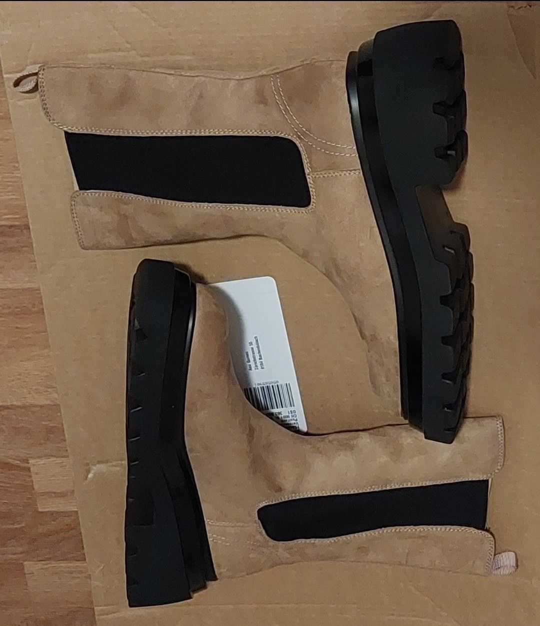 Damenschuhe: Stiefel – Neu und originalverpackt aus Wislikofen von Ana.Gomes 2