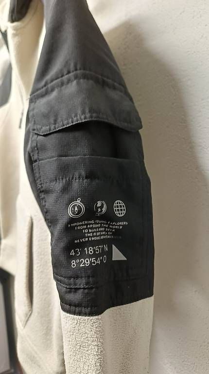 Zara Pullover & Sweatshirts: Pullover ZARA Gr.128 – Gebraucht aus Oberrieden von Raja011 3