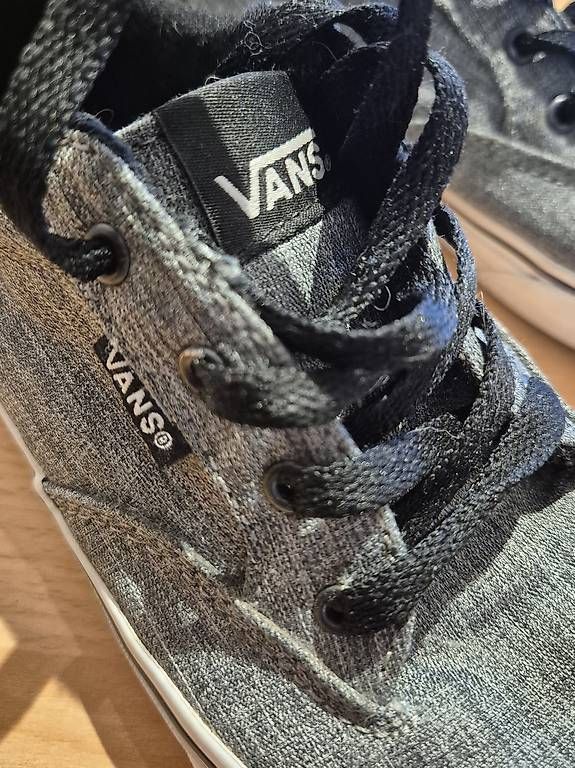 Scarpe per ragazzi: Vans Kinderschuh 36.5 – Usato da Sirnach venduto da ramtam2002 1