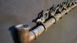 Afrikanische Bronze-Pfeife