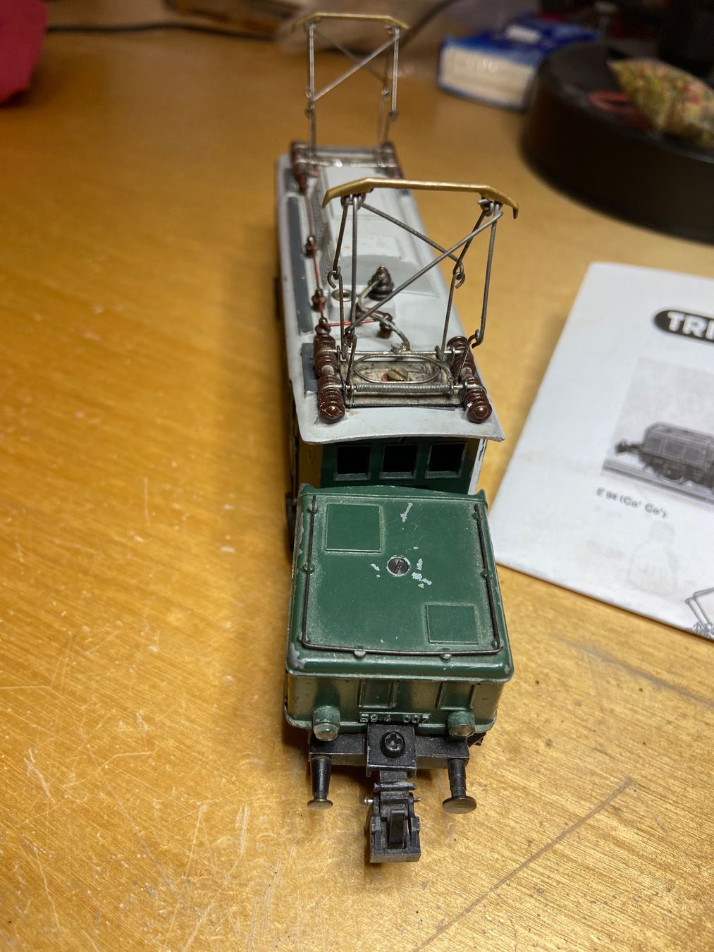 Trix Modelleisenbahnen: Trix Express E94 Deutsches Krokodil 2241 – Gebraucht aus Basel von Relaphe 4