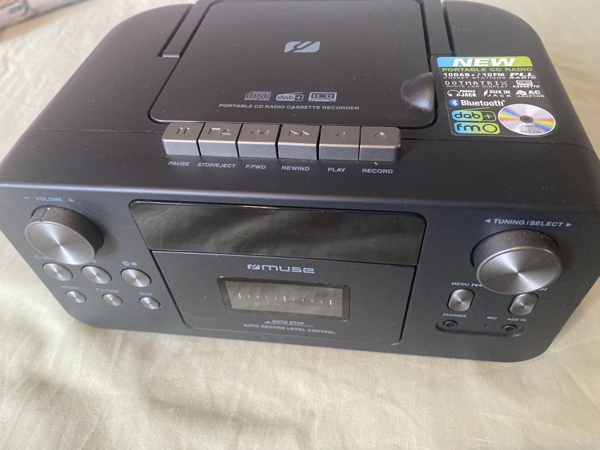Lecteur multimedia & Streamer: Radio,Cassette, CD Recorder – D'occasion à Seewen SZ par shaky01 1