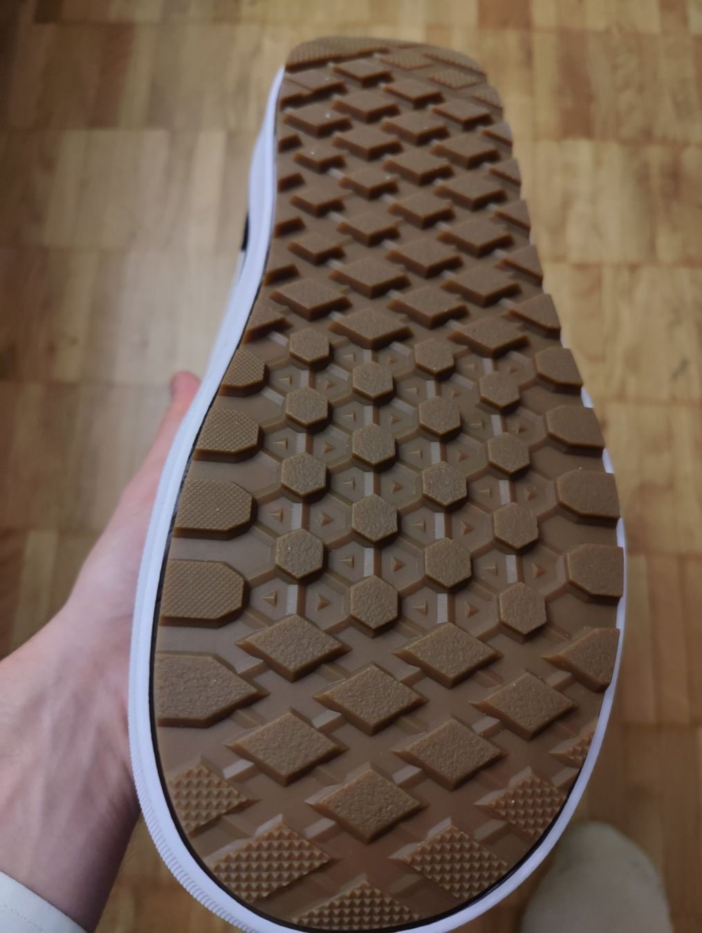 Chaussures hommes: Vans Snowboard Boots – D'occasion à Zürich par Caeirop 9