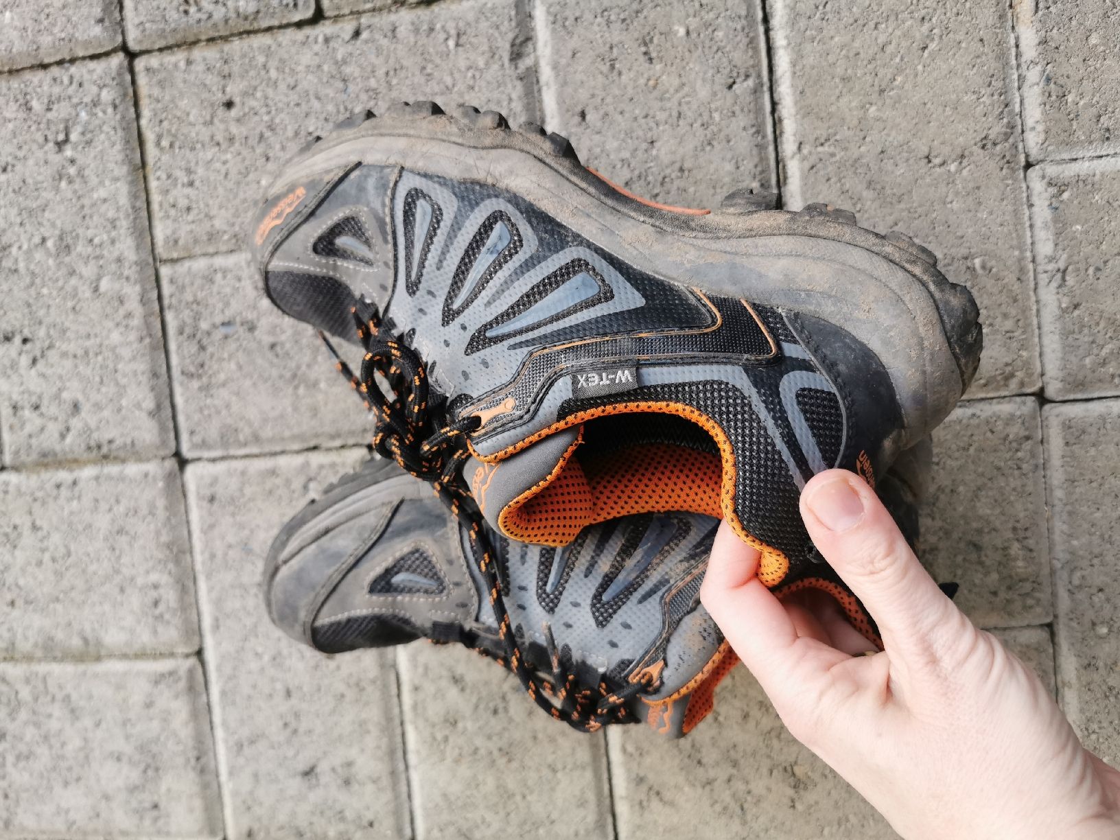 Scarpe da uomo: Wanderschuhe Gr. 37 – Usato da Fulenbach venduto da meje0081 1