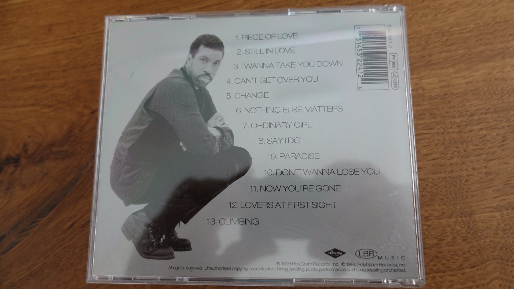 CD: CD - Lionel Richie - LOUDER THAN WORDS – Usato da Schwyz venduto da Burnsdesign 1