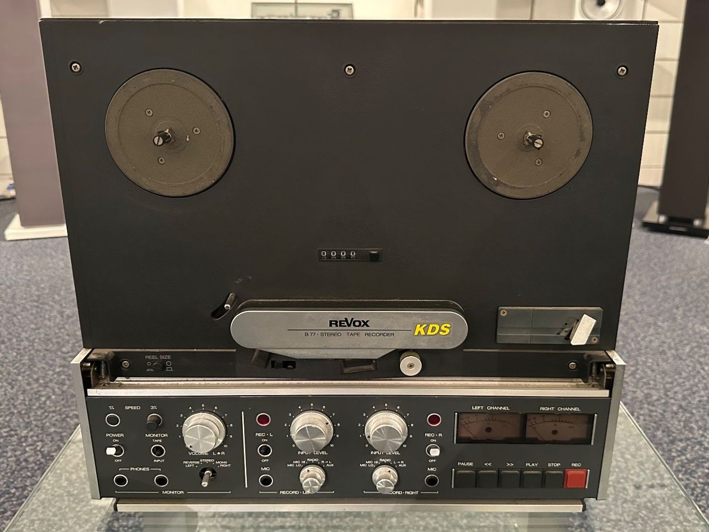 Revox Apparecchi a nastro: Revox B77 Stereo Tape Recorder – Usato da Aarau venduto da Bollaar