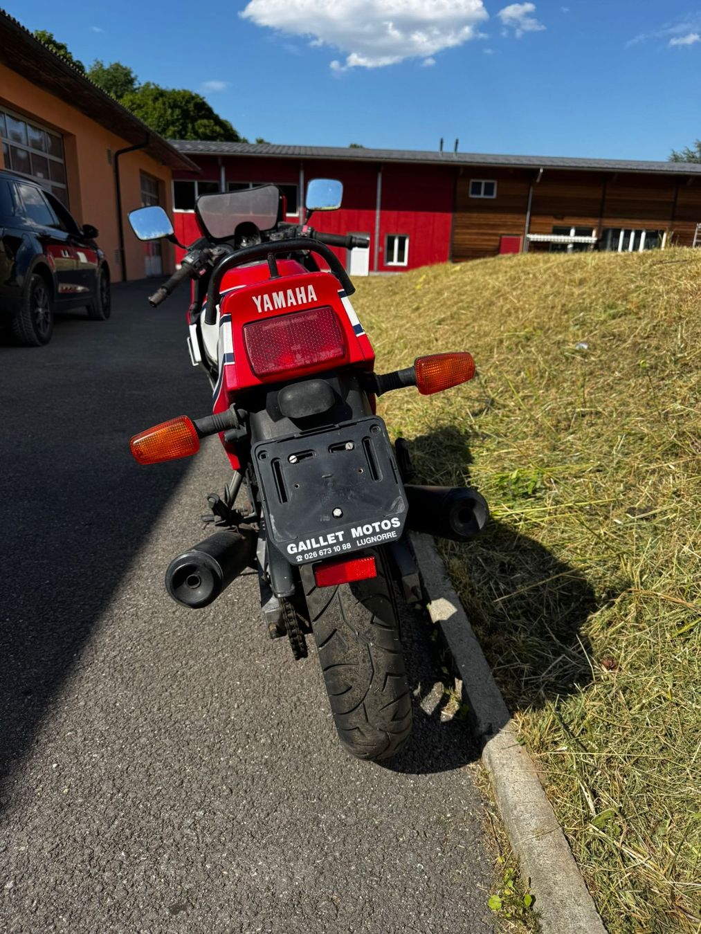Strada: Yamaha FZ 750 – Usato da Romont FR venduto da Uraldan 3