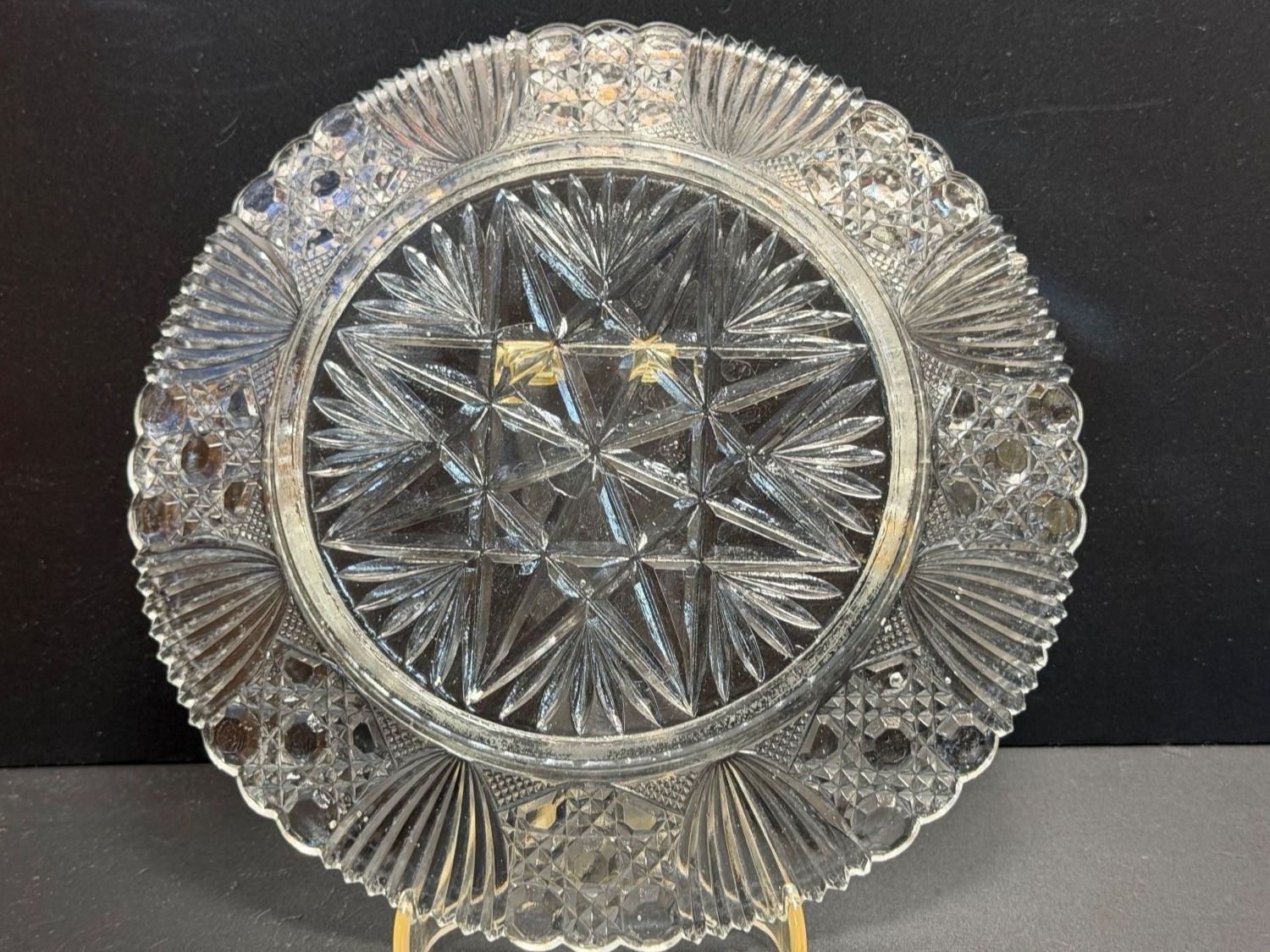Piatti: JUGENDSTIL TELLER FLACH / SCHALE, KRISTALL PRESSGLAS – Usato da Matzingen venduto da Puhbaerli 8