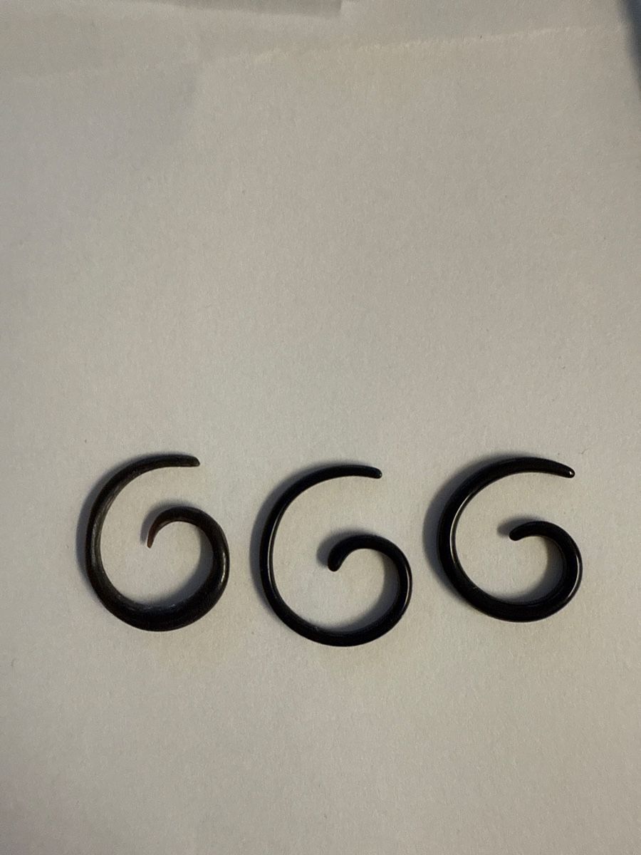 Gioielli per piercing: Piercing Dehner Schnecke Set Schwarz/Weiss – Usato da Volketswil venduto da cinicini 3