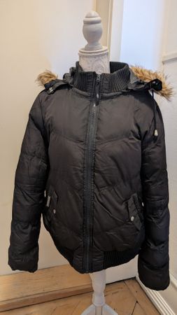 Winterjacke Chicorée, schwarz, Grösse XL, Top Zustand!