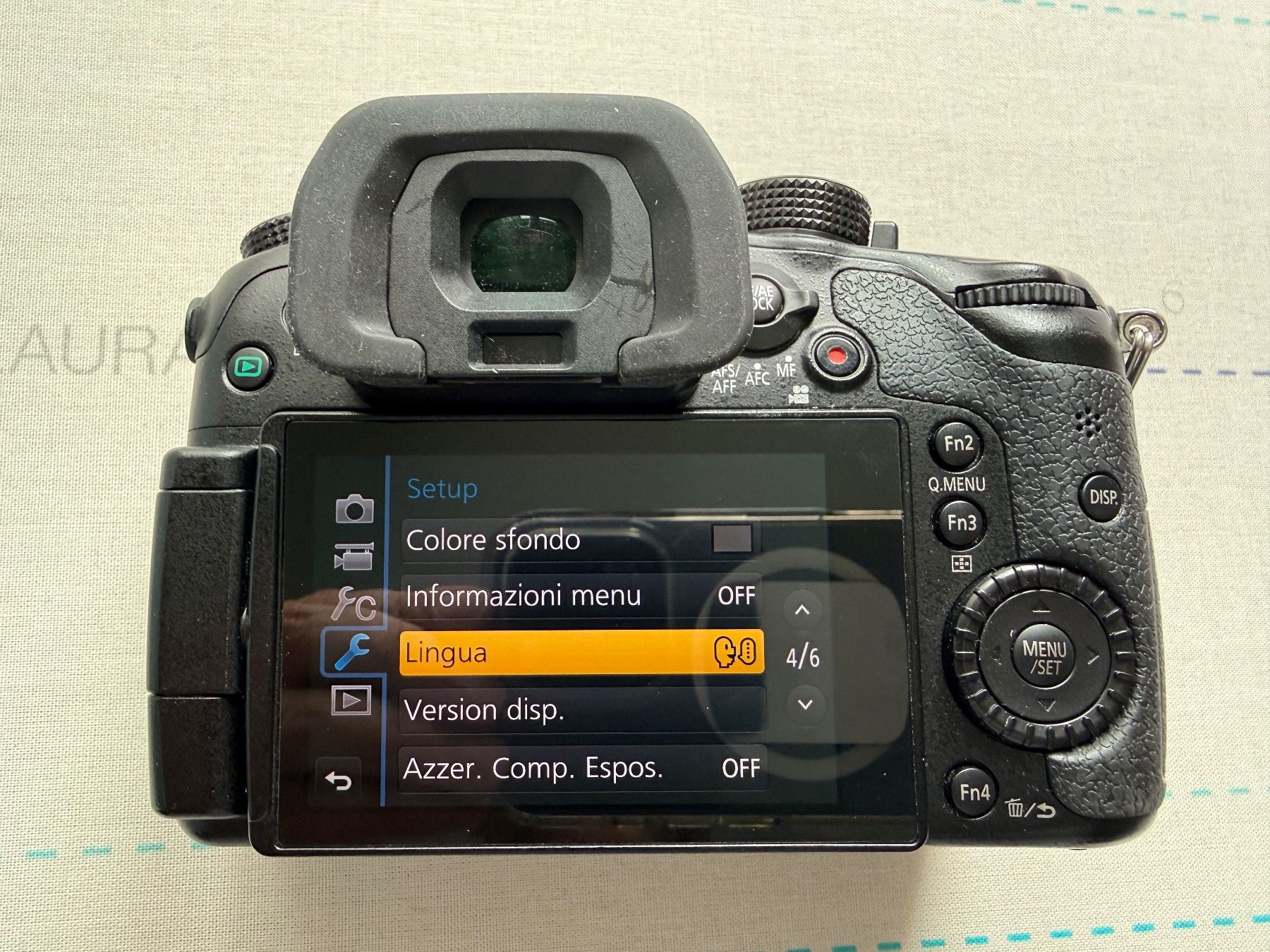 Panasonic Fotocamera: Panasonic gh4 body top zustand – Usato da Giubiasco venduto da nofi85