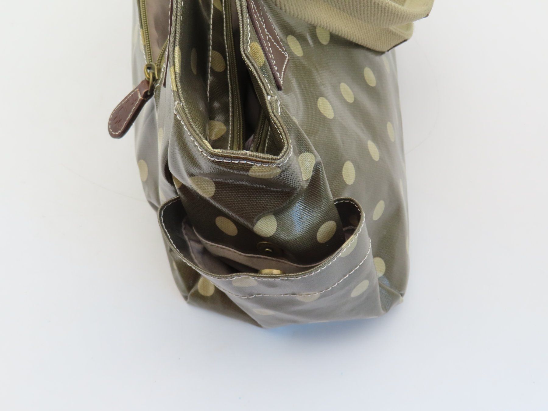 Tulip Borse da donna: Gepunktete Tulip-Handtasche – Usato da Reinach BL venduto da WBZ-Flohmarkt 5