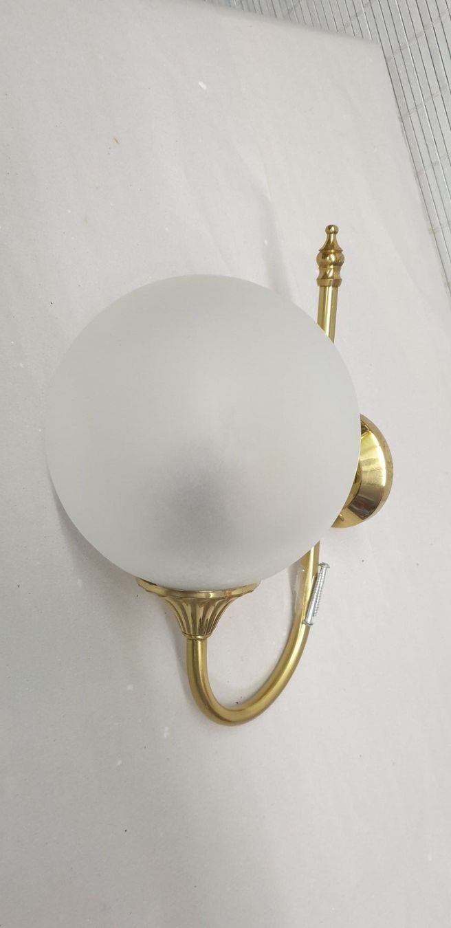 Lampen: Wandlampe – Gebraucht aus Emmen von Brockofsky