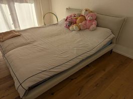 Bett 200x220 cm