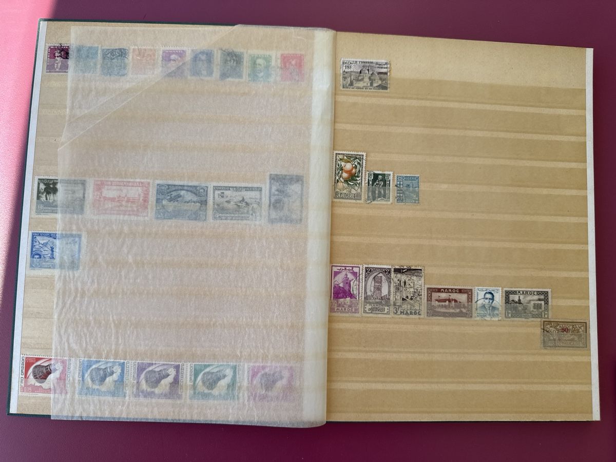 Album: Briefmarken Sammlung – Usato da Unterentfelden venduto da Loonah 3