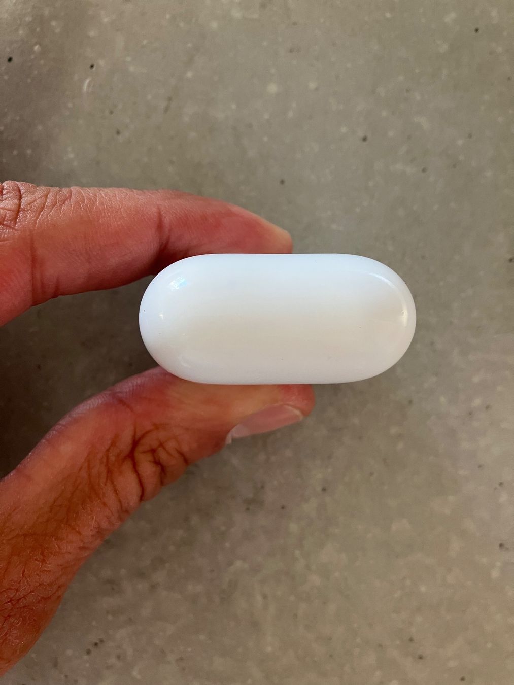 Apple Cuffie: APPLE Air Pods 2 – Usato da Lausanne venduto da mr.v 8