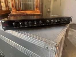 DBX 234XL Frequenzweiche