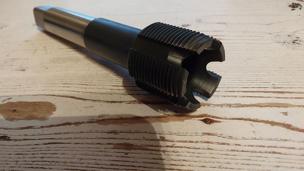 Tous les outils: G1"1/4 Gewindebohrer – D'occasion à Henggart par Jan073 1