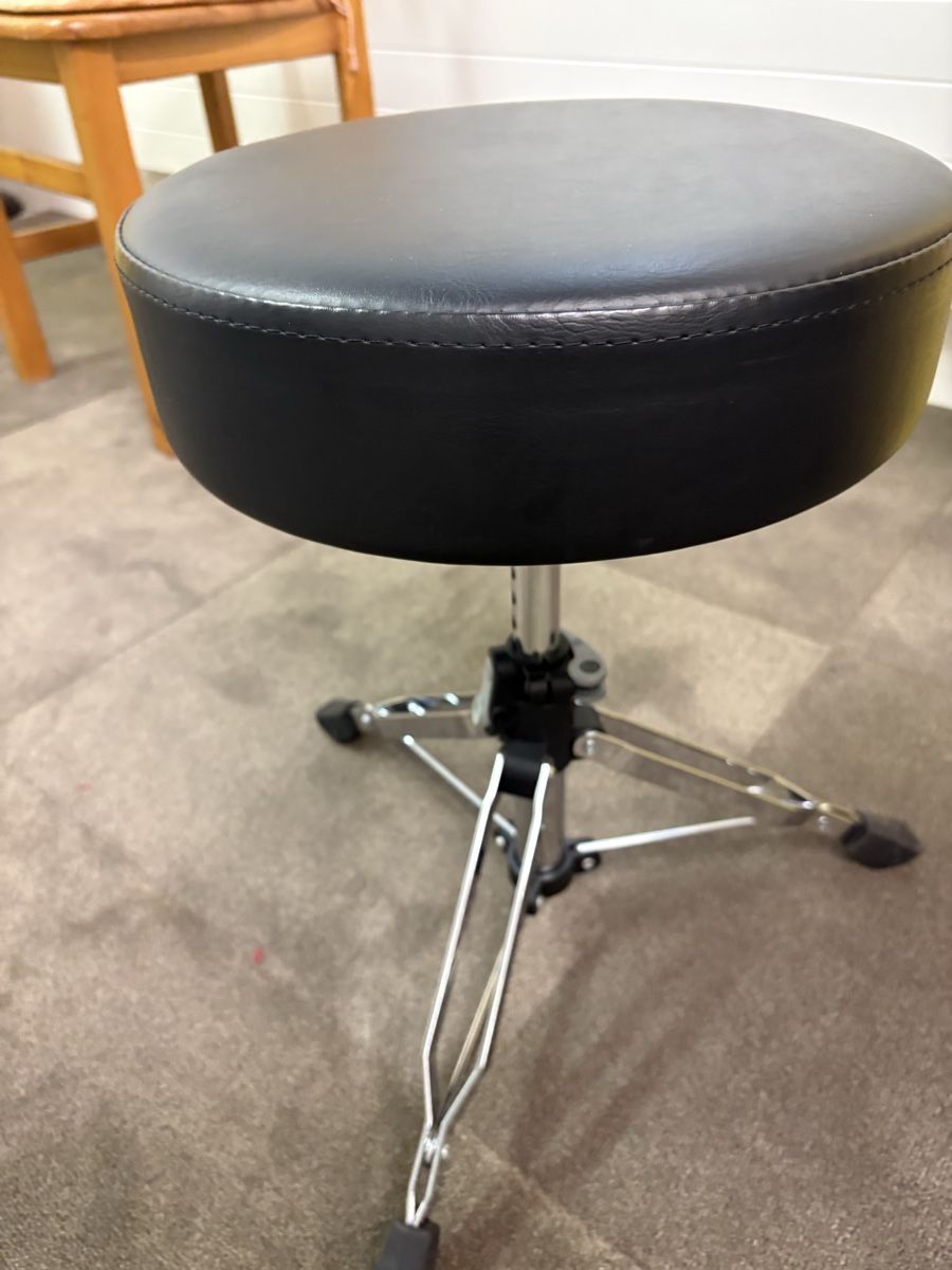 Hocker: K&M 14010 Drum Throne Piccolino SCHLAGZEUG Hocker – Neu (gemäss Beschreibung) aus Luzern von allen.mann 1