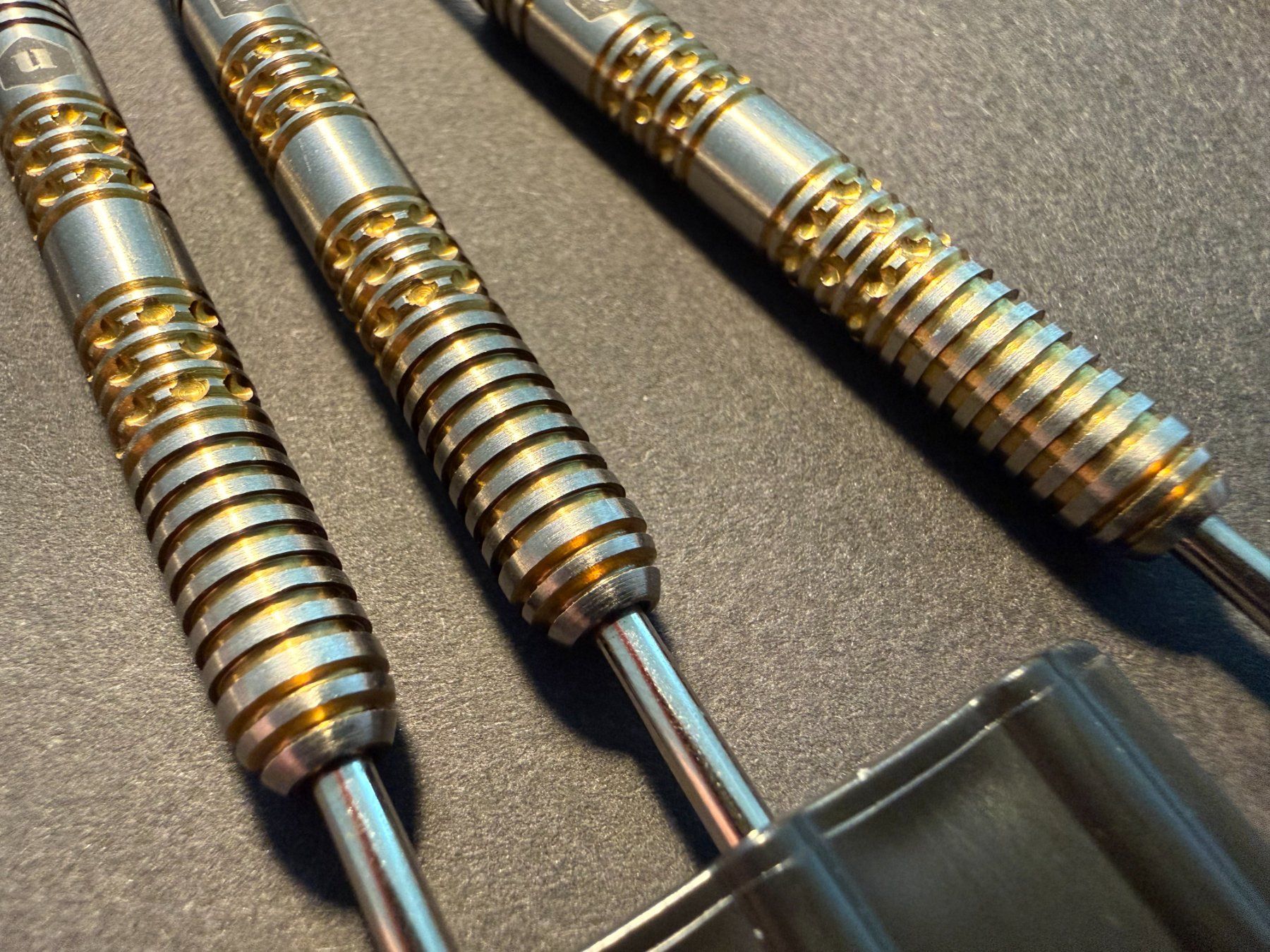 Freccette: UNICORN Protech 6 Darts (23g) – Nuovo (secondo la descrizione) da Romanshorn venduto da bjsg