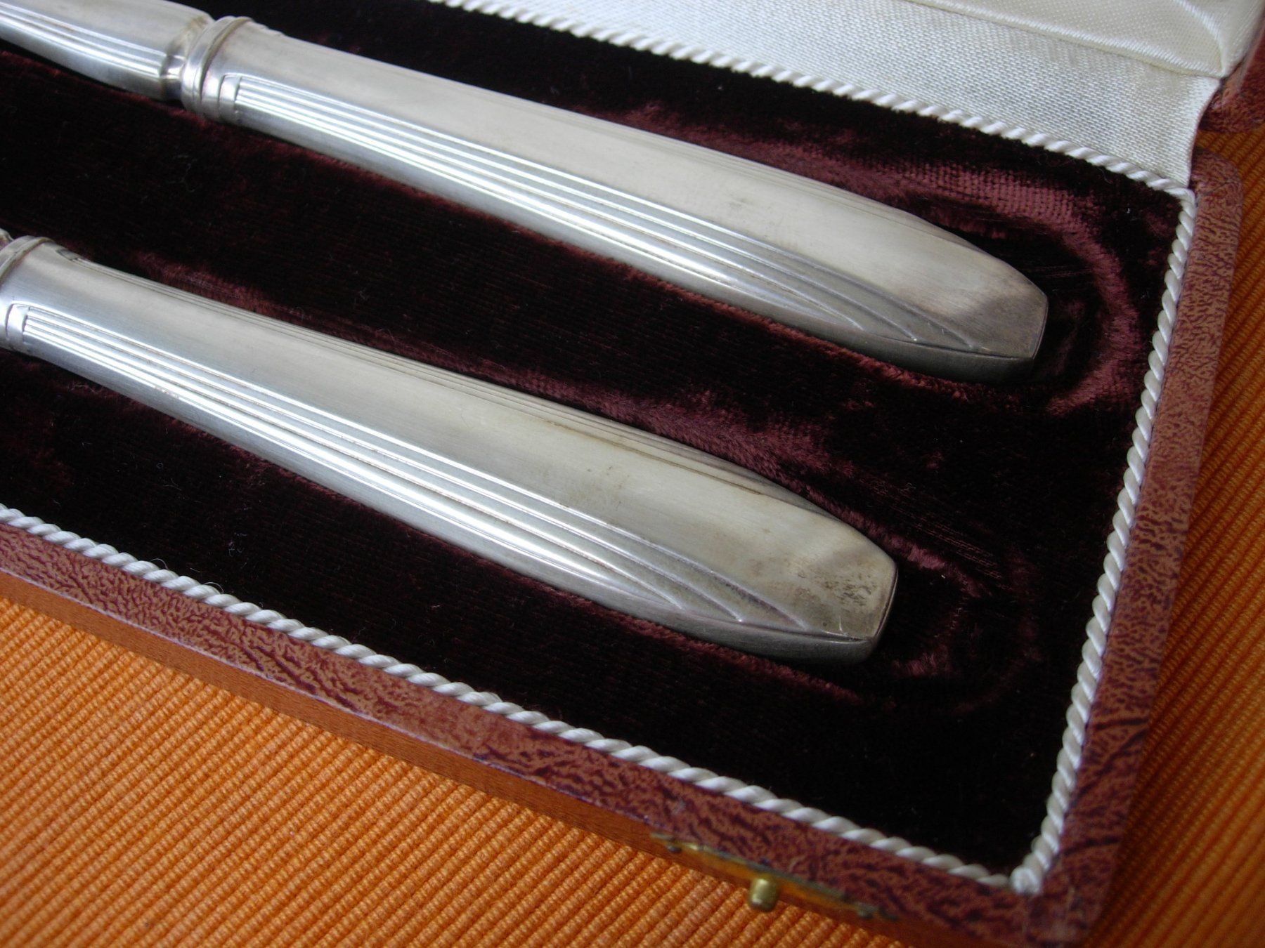 Set di posate: ORBRILLE- SALATBESTECK – Nuovo (secondo la descrizione) da Basel venduto da Grbina64 4