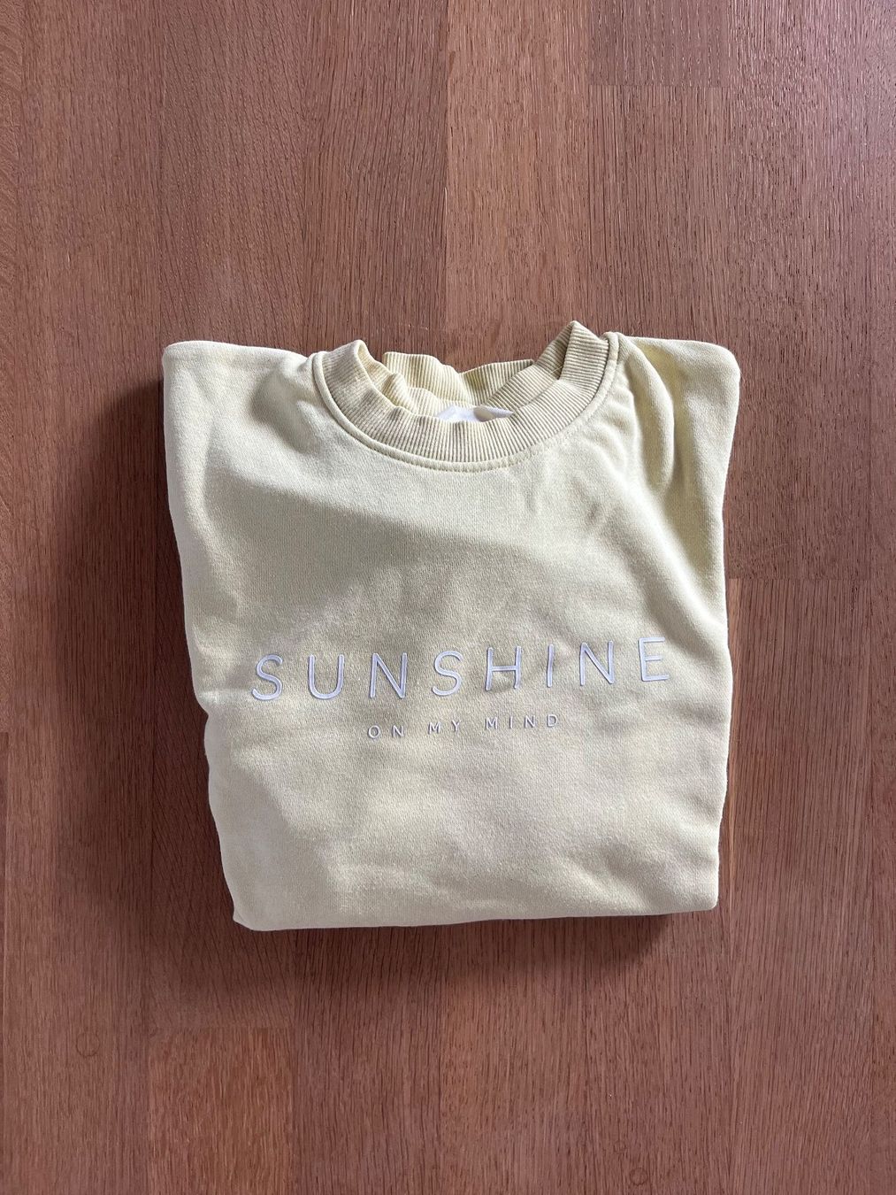 H&M Maglioni & Felpe: Pullover hellgelb – Usato da Laupen BE venduto da lee_ym6v 1