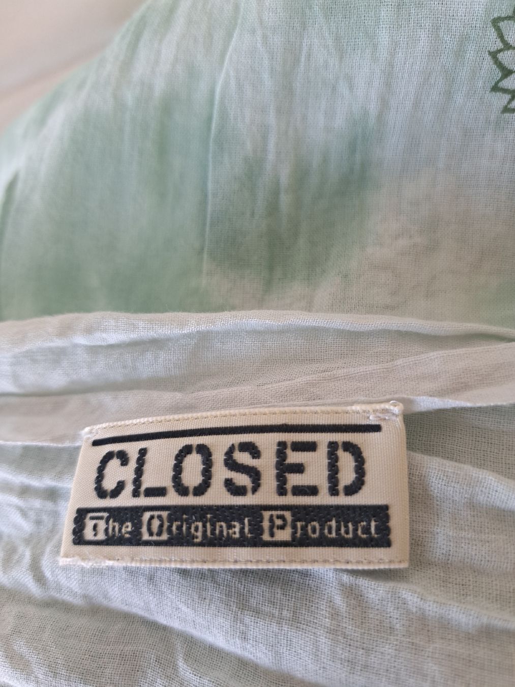 Closed Foulards, Tücher & Schals: Closed Schal – Gebraucht aus Thalwil von sternenstaub369 3