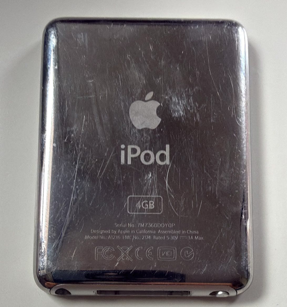 Apple Tragbarer Mediaplayer: Apple iPod Nano 3eme Gen – Gebraucht aus Coppet von jcmichaca62 2