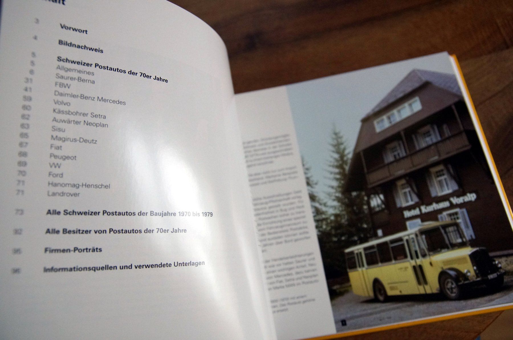 Libri: Schweizer Postautos der 70er Jahre - Jürg Biegger – Nuovo e nell'imballaggio originale da Schönenwerd venduto da Steidi 1