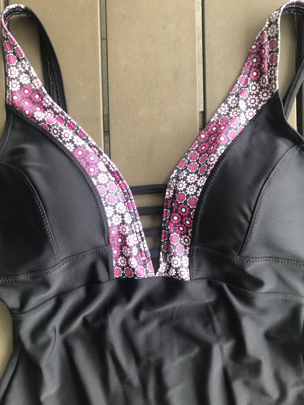 Costumi da bagno & Bikini: AVARO Damen Badekleid, Gr. 50/B – Usato da Ebnat-Kappel venduto da Molton 1