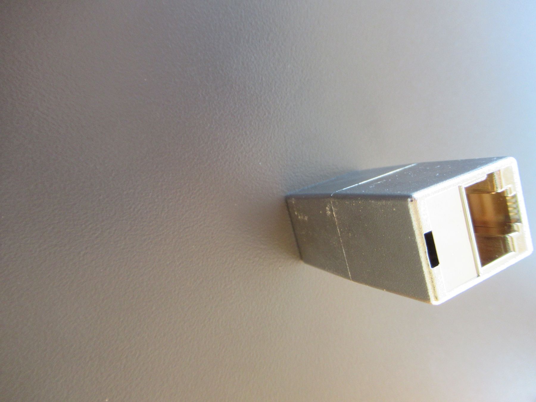 Laufwerke & Adapter: RJ45 Modularkupplung, Gender Changer – Neu und originalverpackt aus Obergösgen von cairn 2