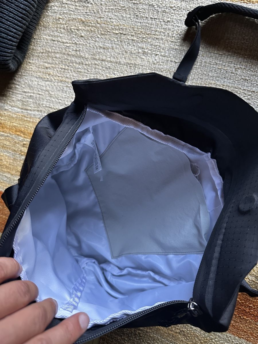 Arcteryx Borse: Arcteryx Heliad 8L Bag – Usato da Villars-Burquin venduto da Iliasso 2
