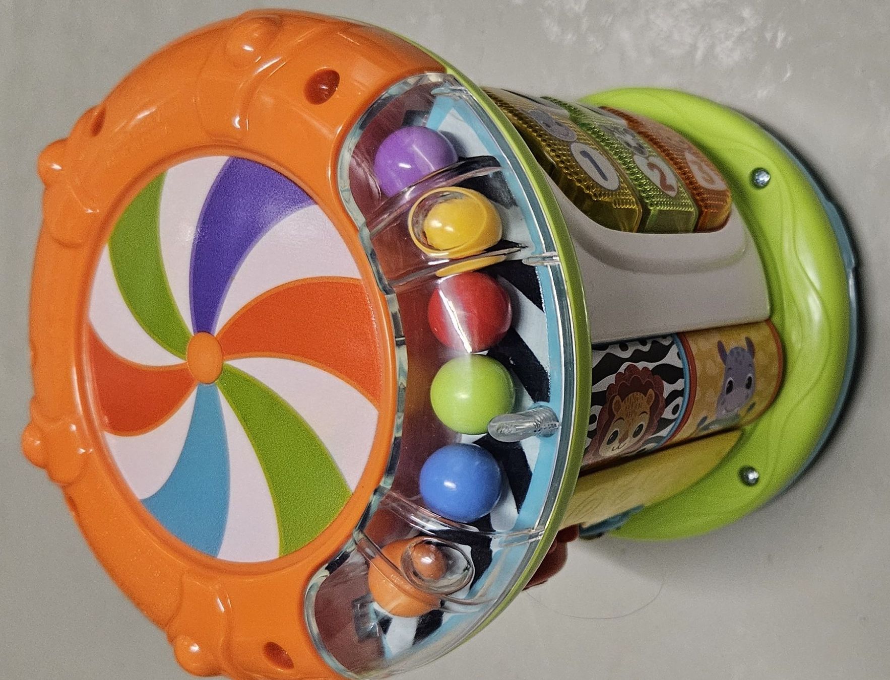 Giocattoli: Spielzeug Trommel mit Rollen und Kugeln  – Nuovo (secondo la descrizione) da Bonaduz venduto da stb-fishing