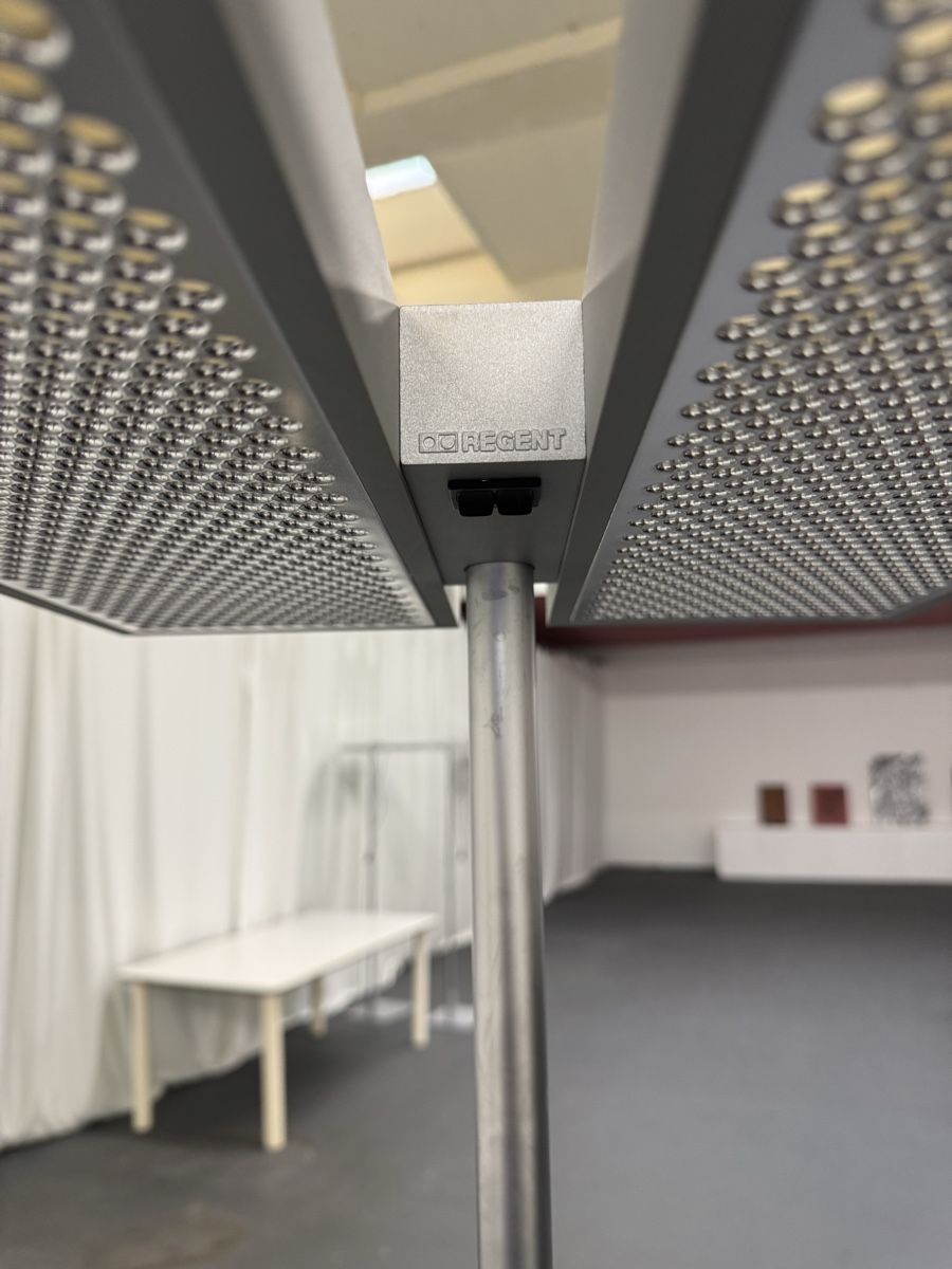 Regent Lampade: Regent Level Stehleuchte, Top Zustand! – Usato da Basel venduto da CAPSULE_4000 2