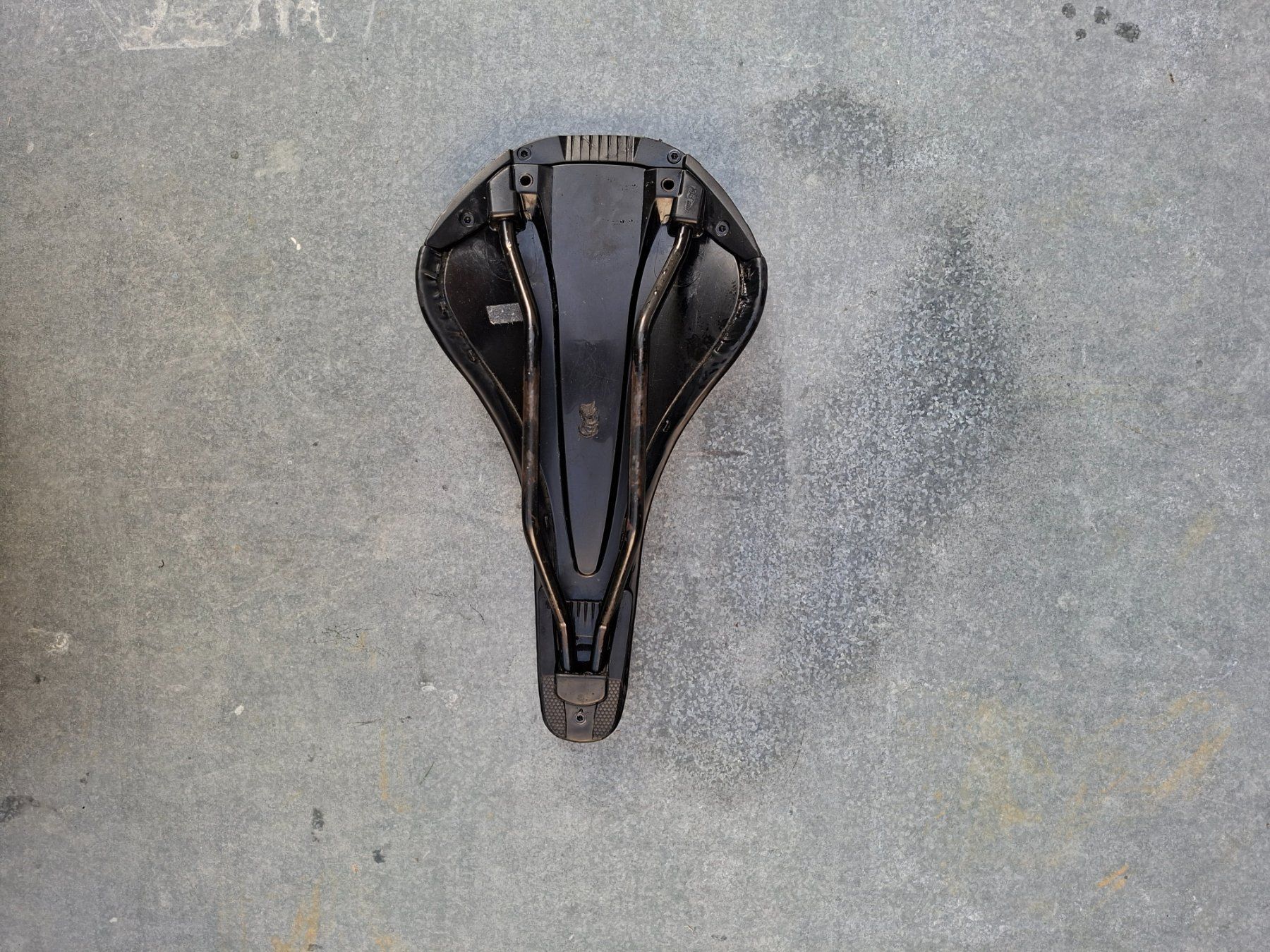 Specialized Pezzi di ricambio: Specailized Sattel 143mm – Usato da Ermatingen venduto da snusebus 1