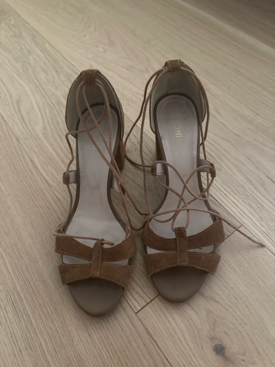 Damenschuhe: KIOMI Sandale Gr.38 – Gebraucht aus Küssnacht am Rigi von annine.l. 1