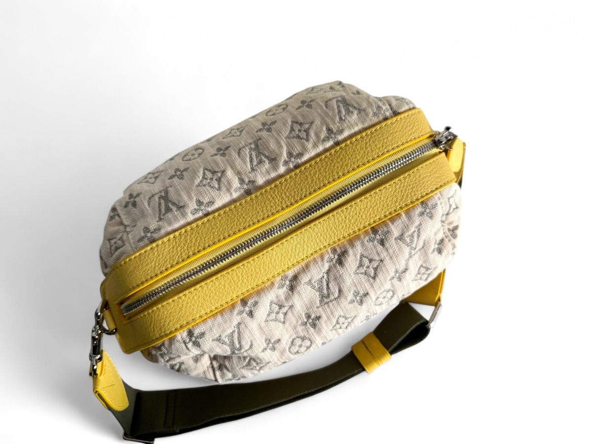 Louis Vuitton Borse da donna: LOUIS VUITTON  Monogram Denim Pochette Round Sac Tasche – Usato da Kriens venduto da hannaandkiko 4