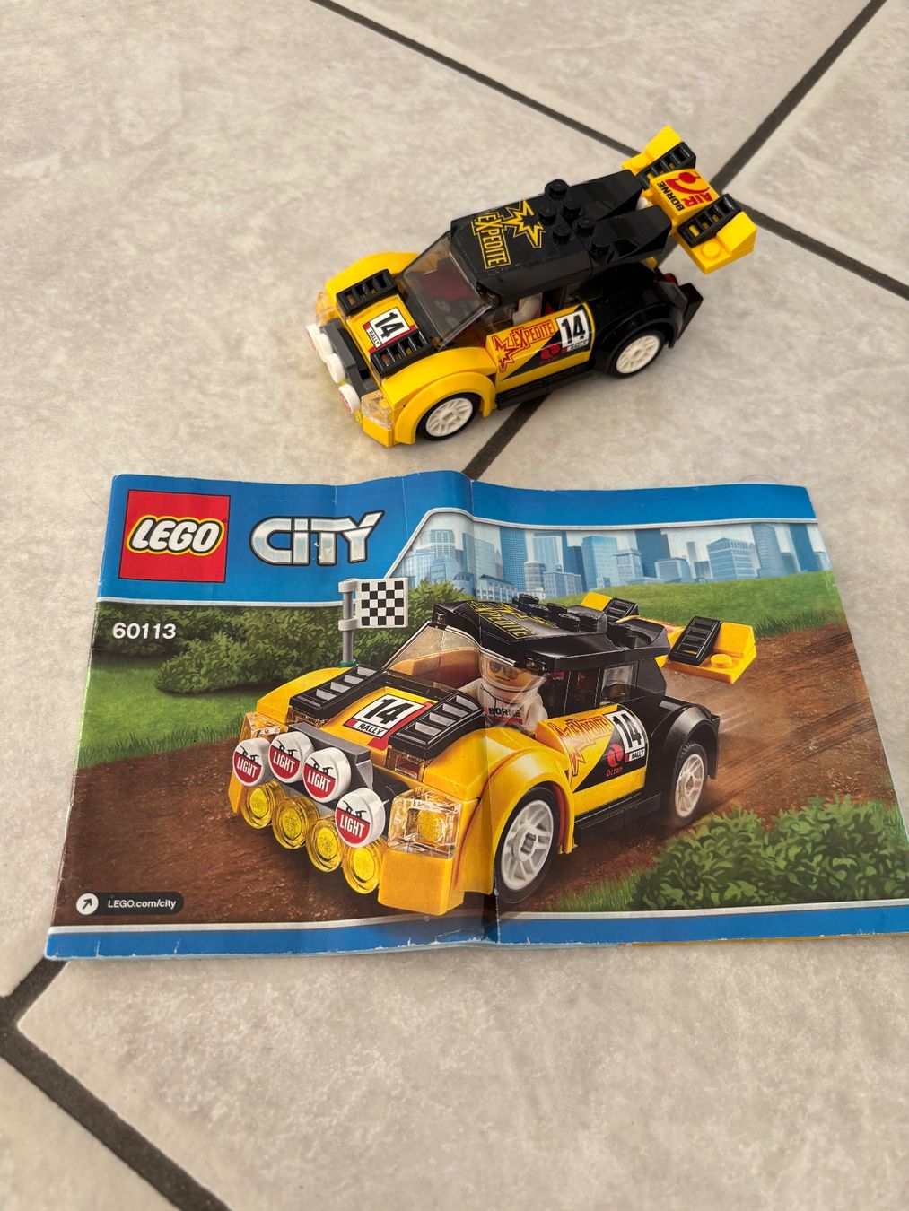 Lego Spielzeuge: Lego City Set 60113 – Gebraucht aus Steffisburg von sky7000